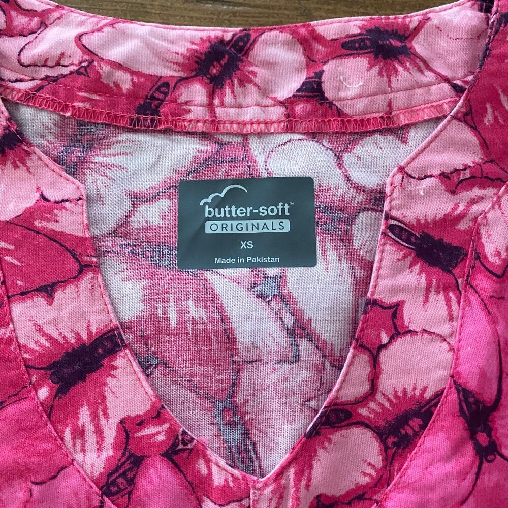 Buttersoft Pink Butterfly Scrub Top - Picture 3 of 3